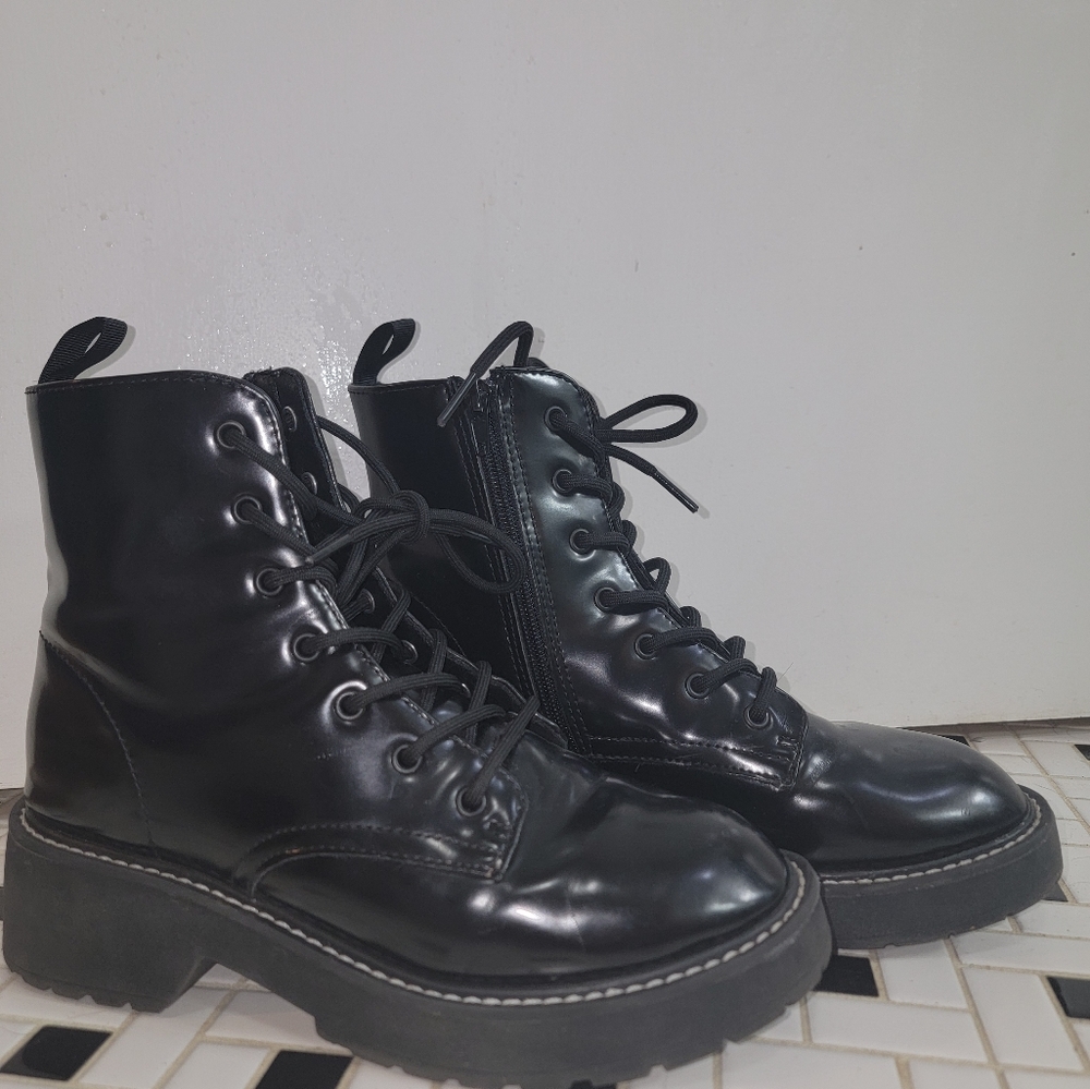 Steve Madden Platform Boots